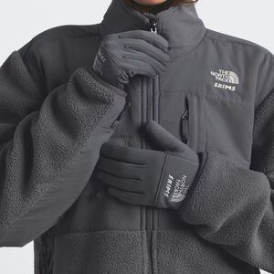 SKIMS x The North Face  Gloves